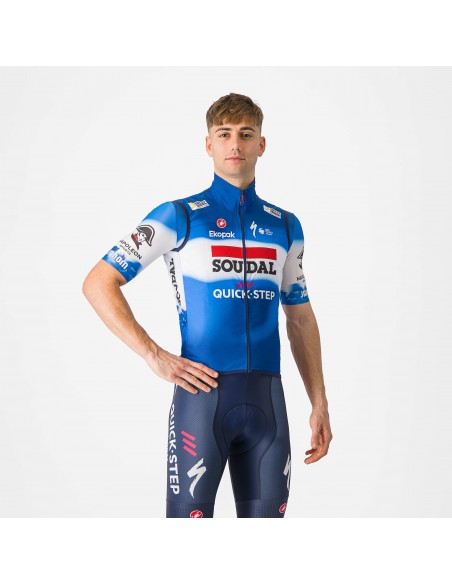 Chaleco Pro Light Wind Az osc/Bln Soudal QuickStep 2024