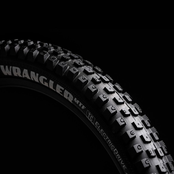Cubierta Wrangler MTF ElectricDrive 29x2.6 TLC Neg