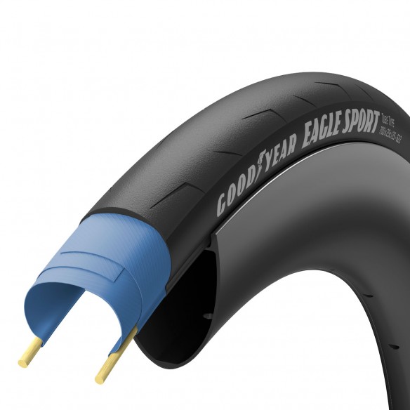 Cubierta Eagle Sport 700x28 Pleg Neg