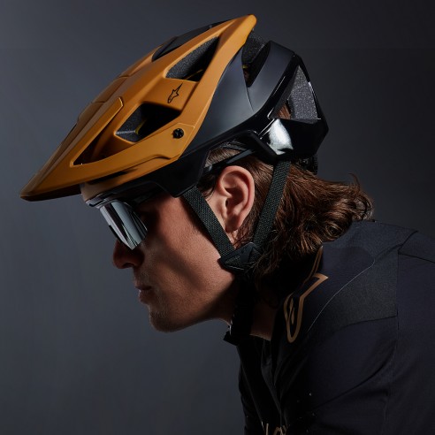 Casco Vector Tech Zeal Neg/Dorado osc
