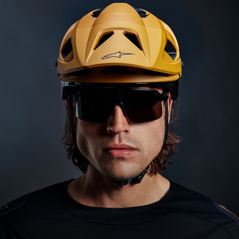 Casco Vector Tech Zeal Neg/Dorado osc