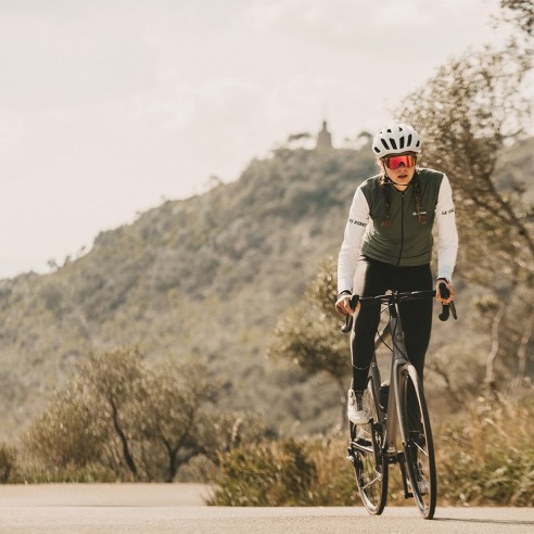 Cubierta Eagle 700x30 TLR Neg/Mrrn