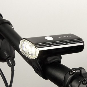 Luz delantera bicicleta Focus 800 Lúmenes 2