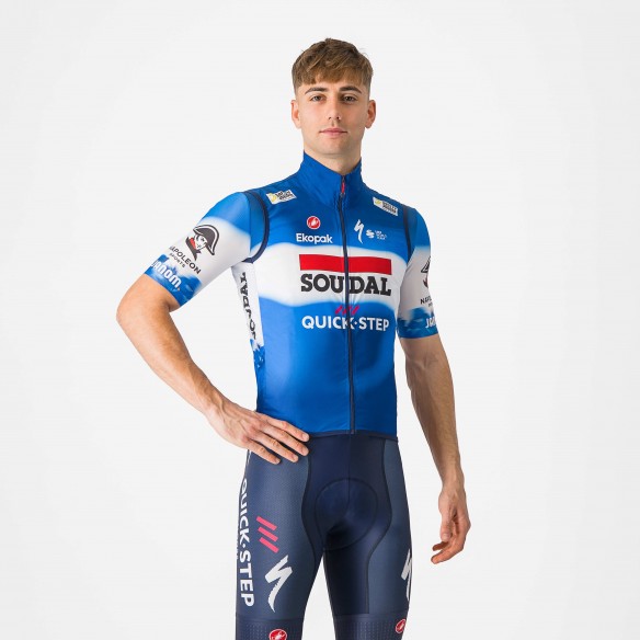 Chaleco Pro Light Wind Az osc/Bln Soudal QuickStep 2024