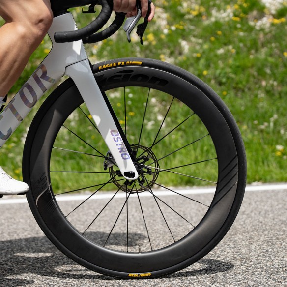 Eagle F1 RS 700x32 Tube Type