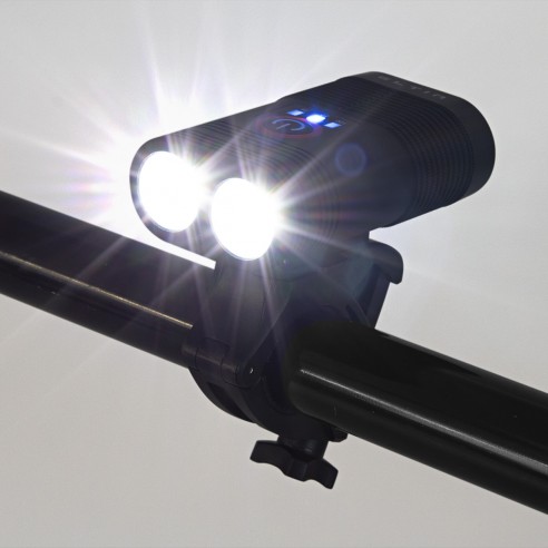Luz delantera bicicleta Focus S.O.S. 600 Lúmenes
