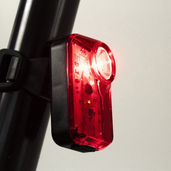 Luz trasera bicicleta Explorer 70 Lúmenes